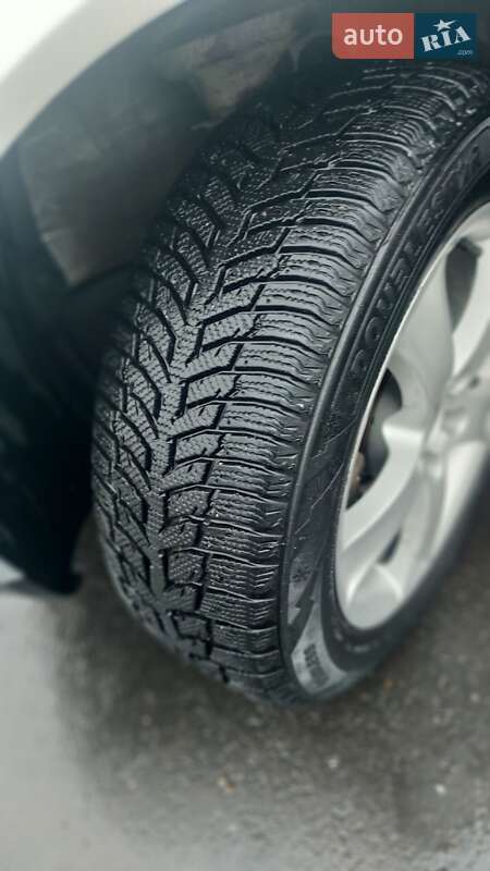 Універсал Volkswagen Golf 2001 в Харкові