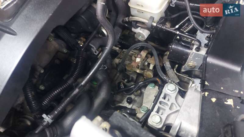 Універсал Volkswagen Golf 2001 в Харкові