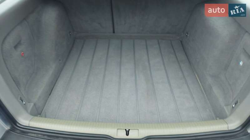 Універсал Volkswagen Golf 2001 в Харкові