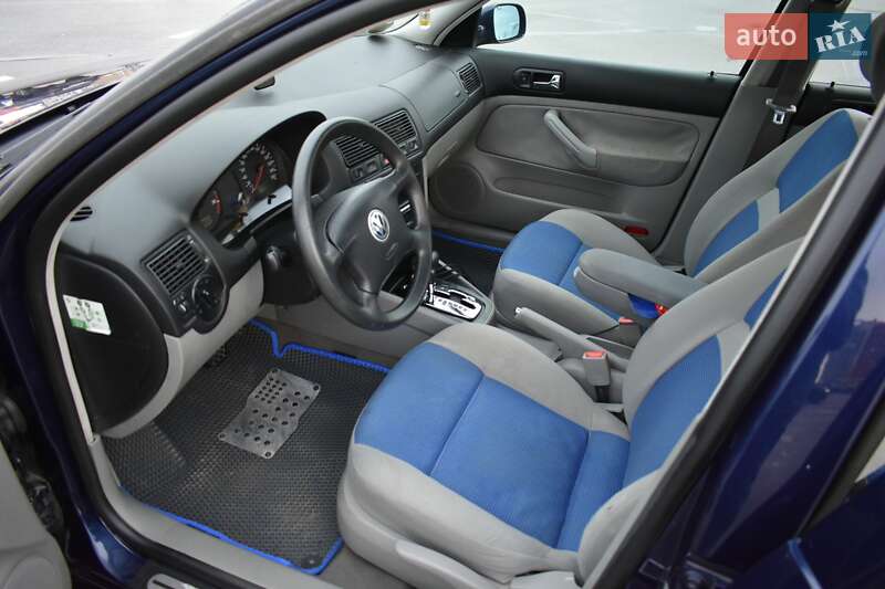 Универсал Volkswagen Golf 2000 в Крюковщине