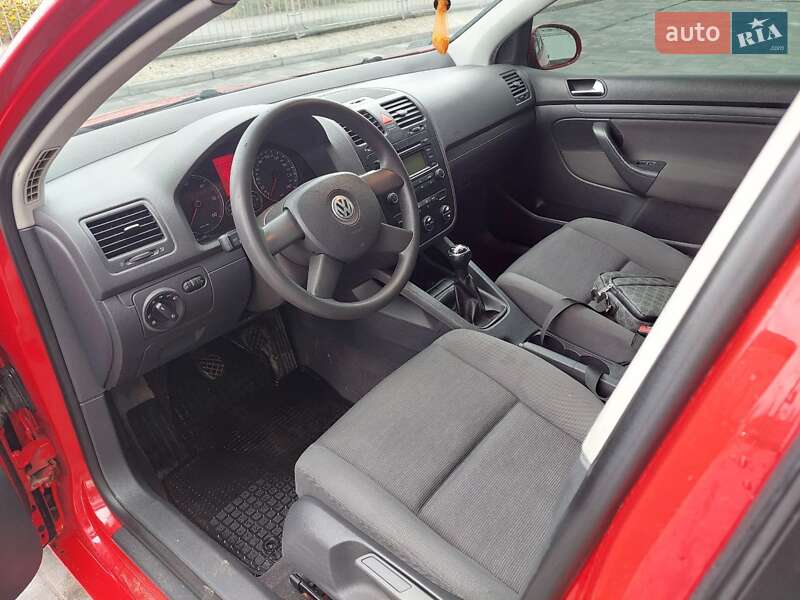 Хетчбек Volkswagen Golf 2004 в Летичіві фото 42 Хетчбек Volkswagen Golf 2004 в Летичіві