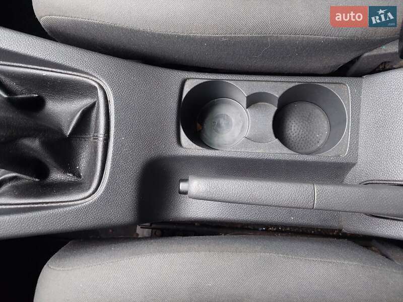 Хетчбек Volkswagen Golf 2004 в Летичіві фото 56 Хетчбек Volkswagen Golf 2004 в Летичіві