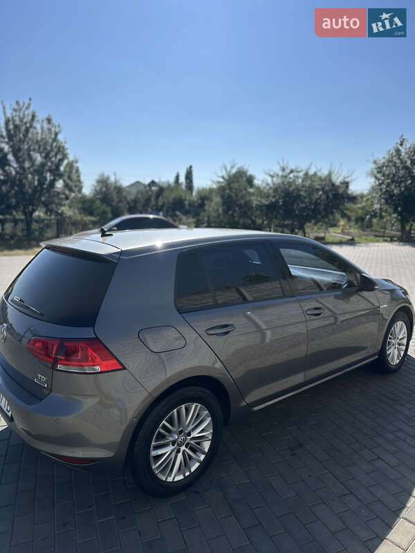 Хэтчбек Volkswagen Golf 2015 в Белой Церкви