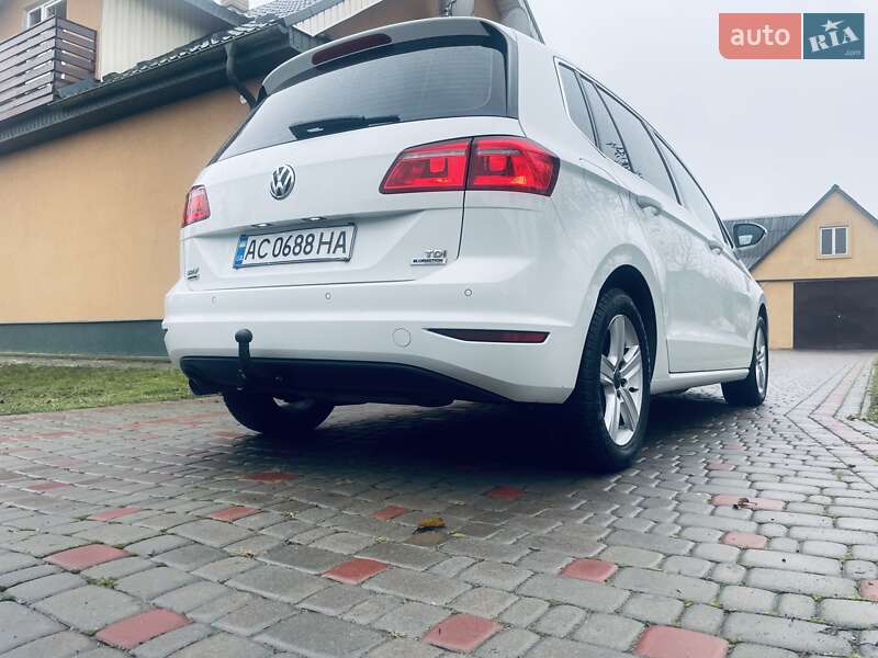 Универсал Volkswagen Golf 2014 в Ковеле