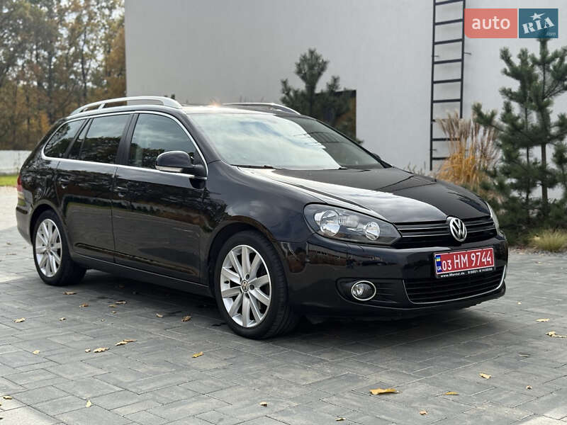 Універсал Volkswagen Golf 2010 в Чернігові