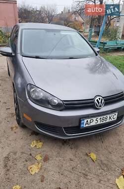 Хетчбек Volkswagen Golf 2013 в Запоріжжі