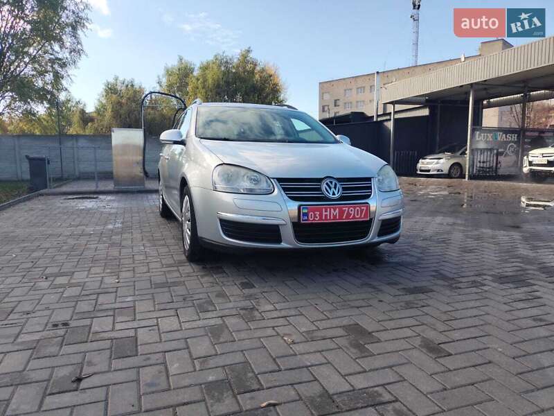 Универсал Volkswagen Golf 2008 в Рожище