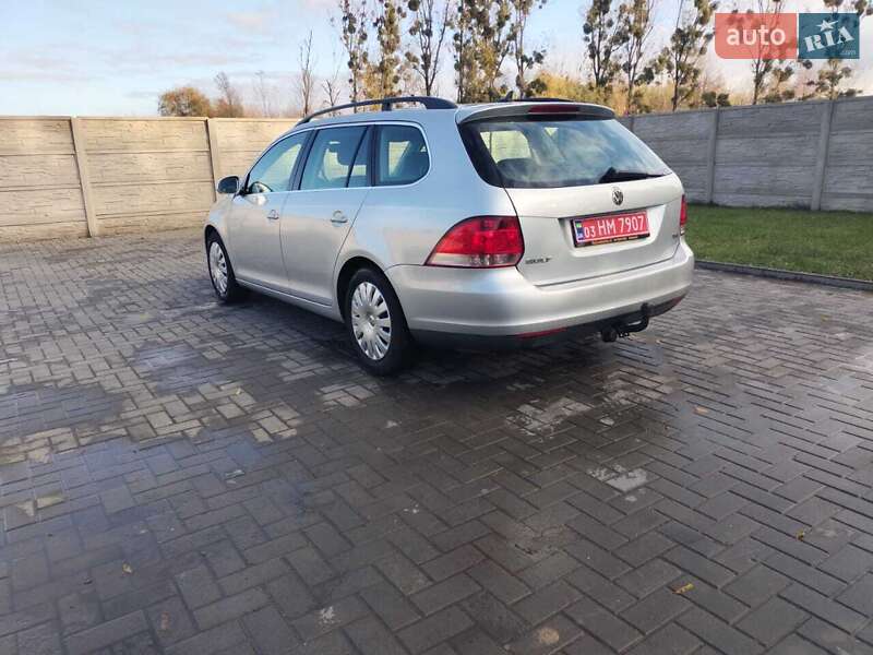 Универсал Volkswagen Golf 2008 в Рожище