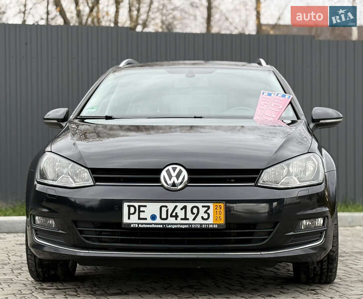 Универсал Volkswagen Golf 2016 в Львове