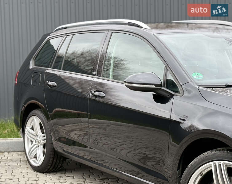 Универсал Volkswagen Golf 2016 в Львове