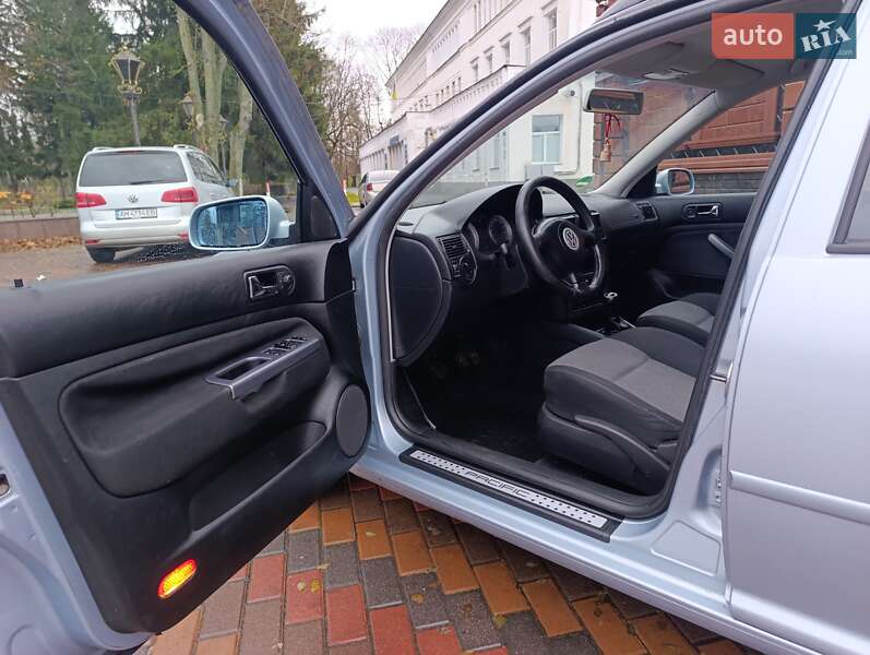 Универсал Volkswagen Golf 2005 в Звягеле фото 13 Универсал Volkswagen Golf 2005 в Звягеле