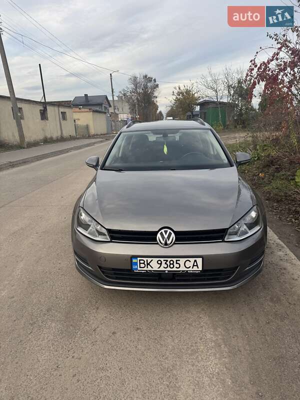Volkswagen Golf 2014