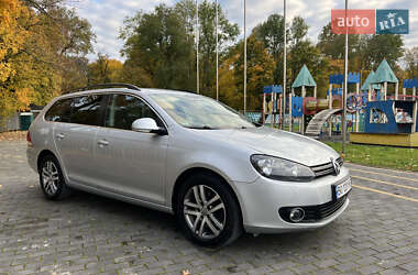 Універсал Volkswagen Golf 2010 в Тернополі
