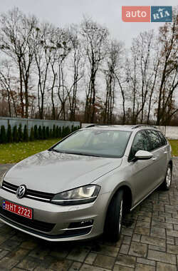 Універсал Volkswagen Golf 2016 в Луцьку