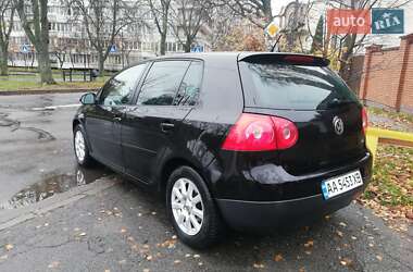 Хетчбек Volkswagen Golf 2008 в Києві