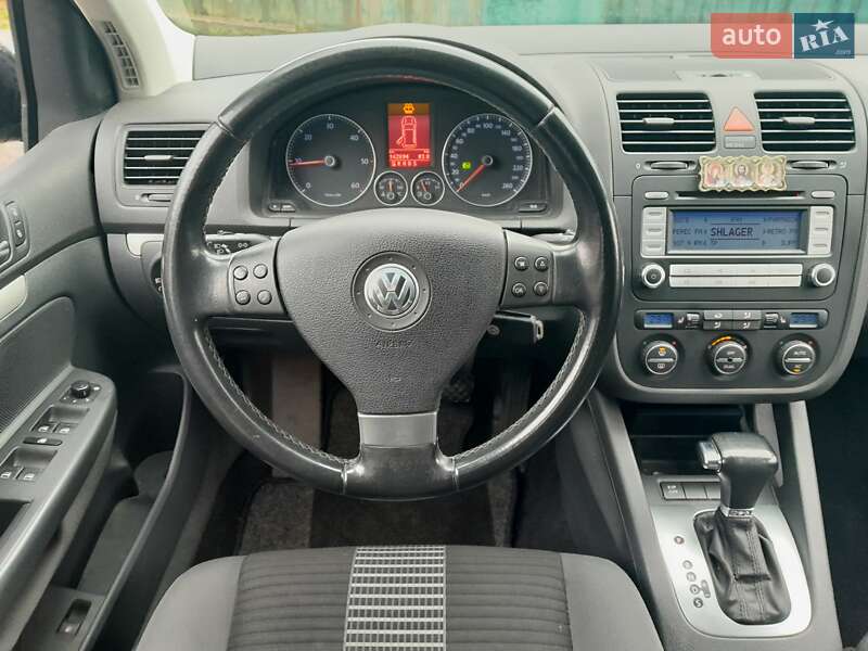 Хэтчбек Volkswagen Golf 2008 в Киеве фото 28 Хэтчбек Volkswagen Golf 2008 в Киеве