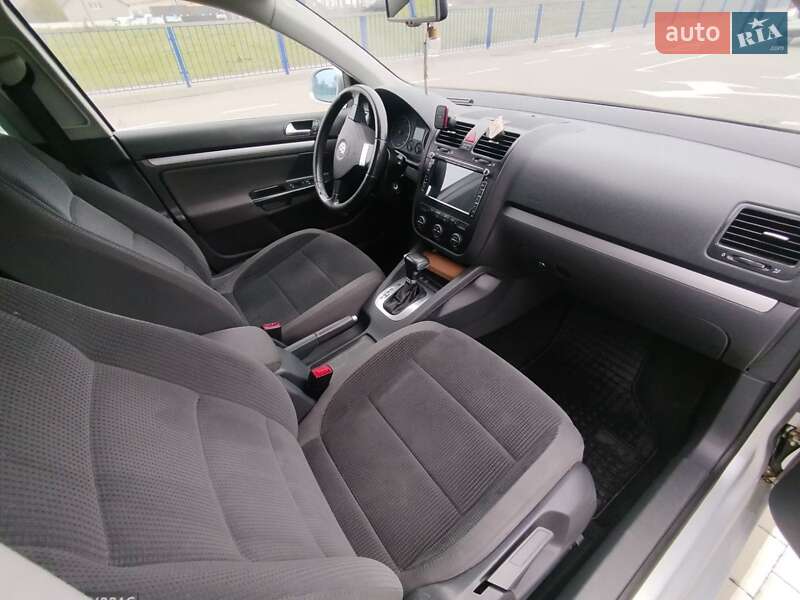 Универсал Volkswagen Golf 2008 в Ковеле