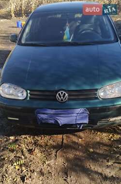 Хэтчбек Volkswagen Golf 1999 в Ладыжине