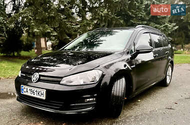 Універсал Volkswagen Golf 2015 в Умані