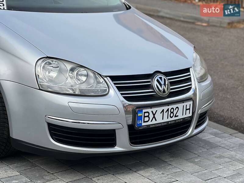 Універсал Volkswagen Golf 2007 в Хмельницькому