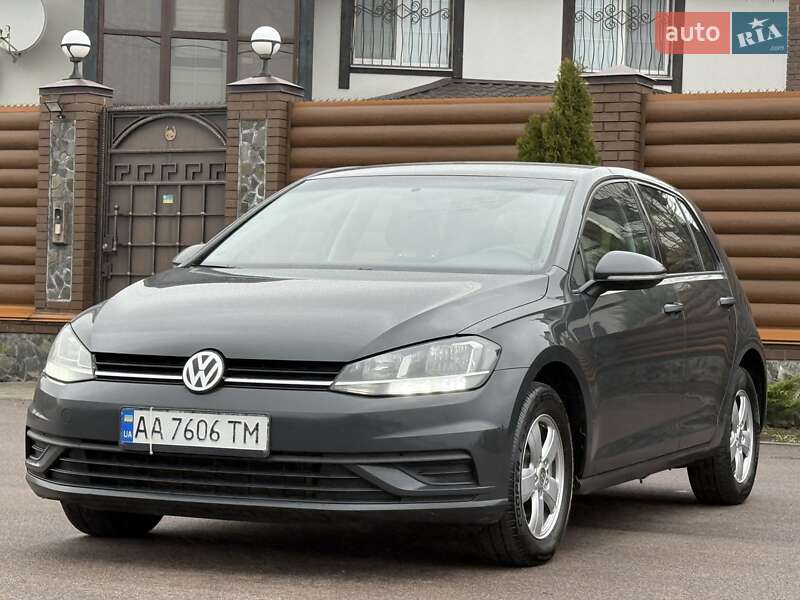Хетчбек Volkswagen Golf 2018 в Борисполі