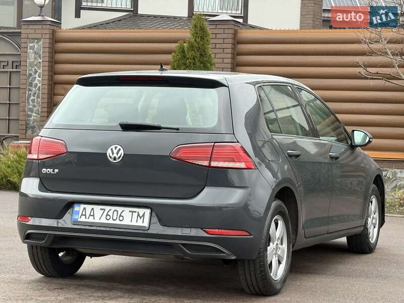 Хетчбек Volkswagen Golf 2018 в Борисполі
