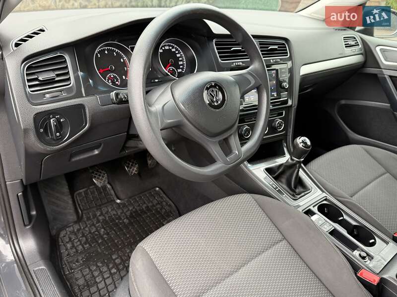 Хетчбек Volkswagen Golf 2018 в Борисполі