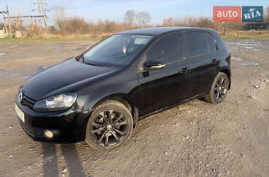 Хетчбек Volkswagen Golf 2009 в Хмельницькому