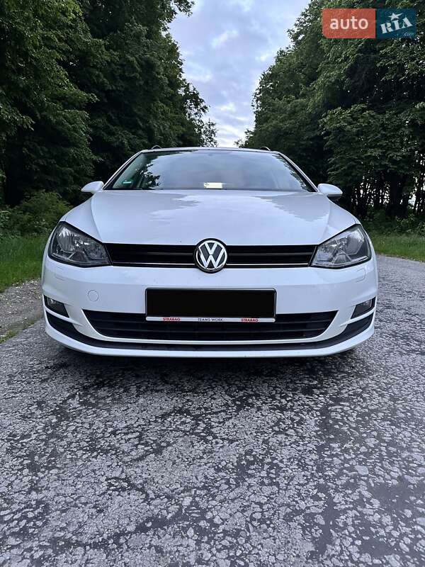 Универсал Volkswagen Golf 2016 в Виннице