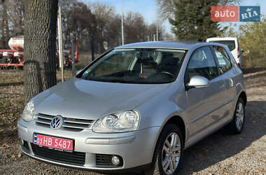 Хетчбек Volkswagen Golf 2006 в Вінниці