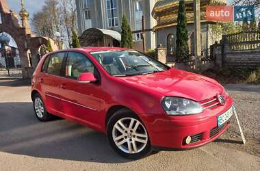 Хетчбек Volkswagen Golf 2008 в Тернополі