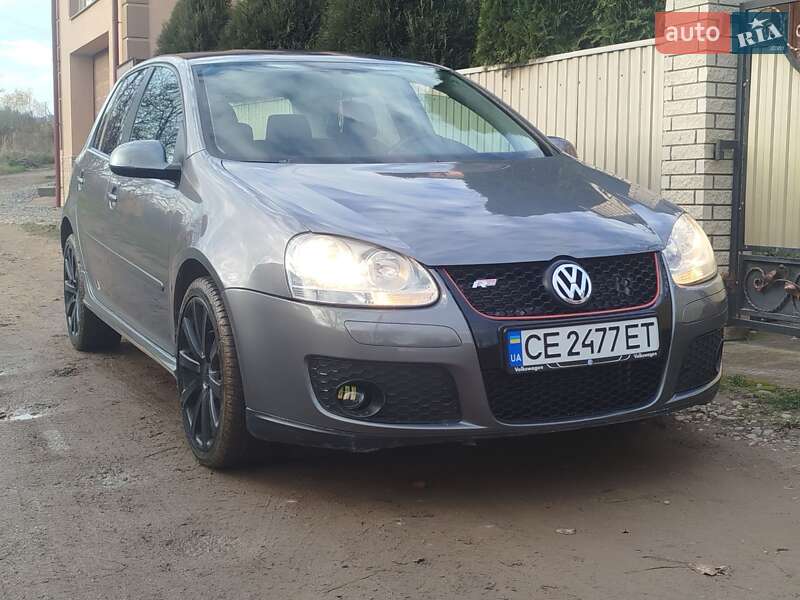 Volkswagen Golf 2004