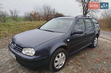 Универсал Volkswagen Golf 2000 в Киеве