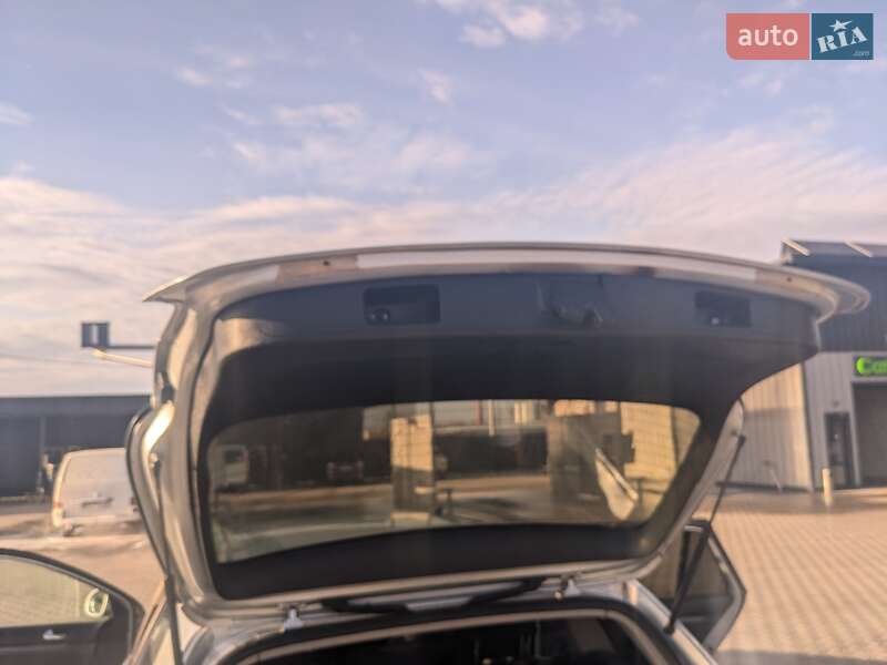 Універсал Volkswagen Golf 2008 в Володимирі