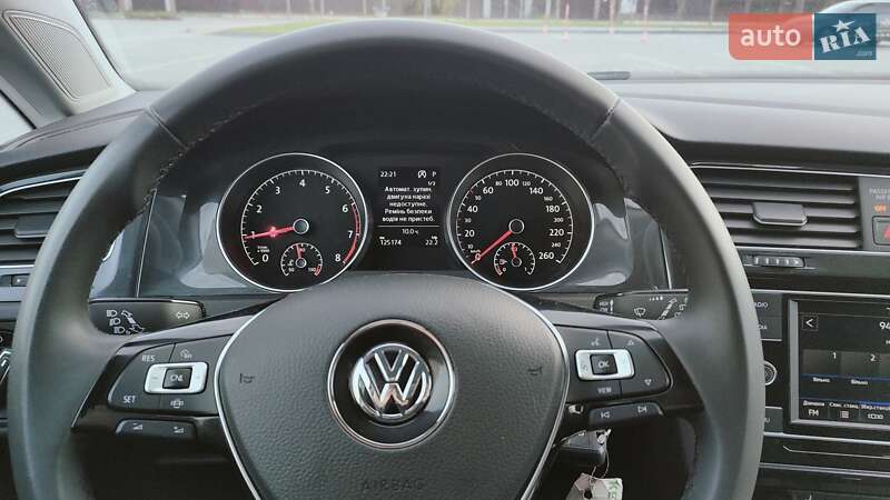 Хэтчбек Volkswagen Golf 2020 в Киеве фото 11 Хэтчбек Volkswagen Golf 2020 в Киеве