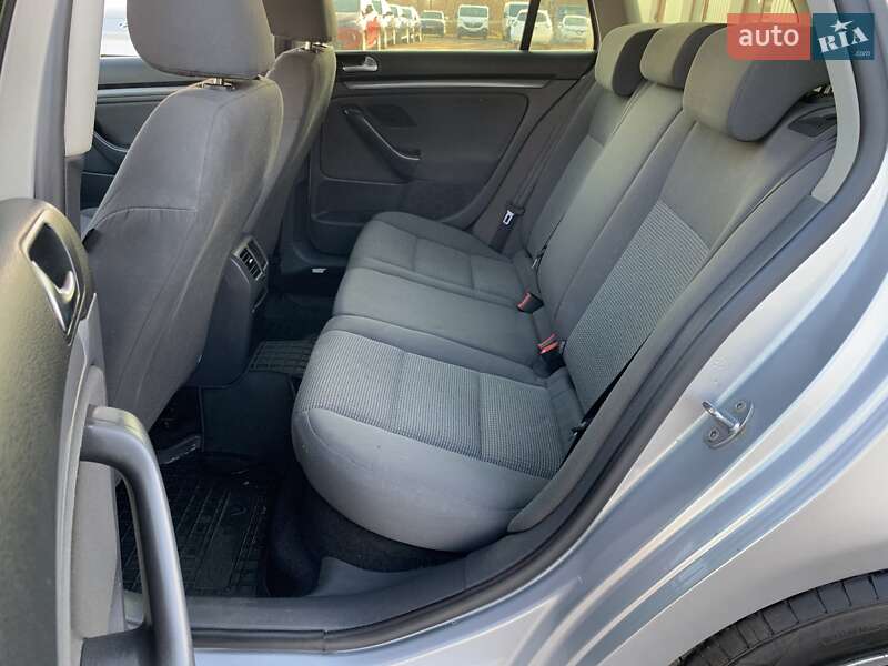 Універсал Volkswagen Golf 2007 в Бердичеві