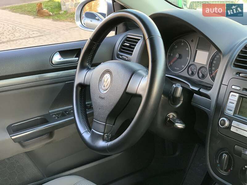 Універсал Volkswagen Golf 2007 в Бердичеві