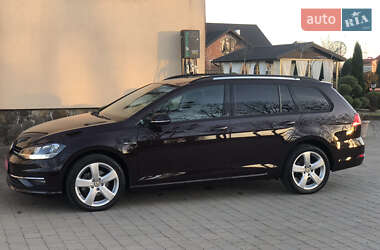 Универсал Volkswagen Golf 2018 в Стрые