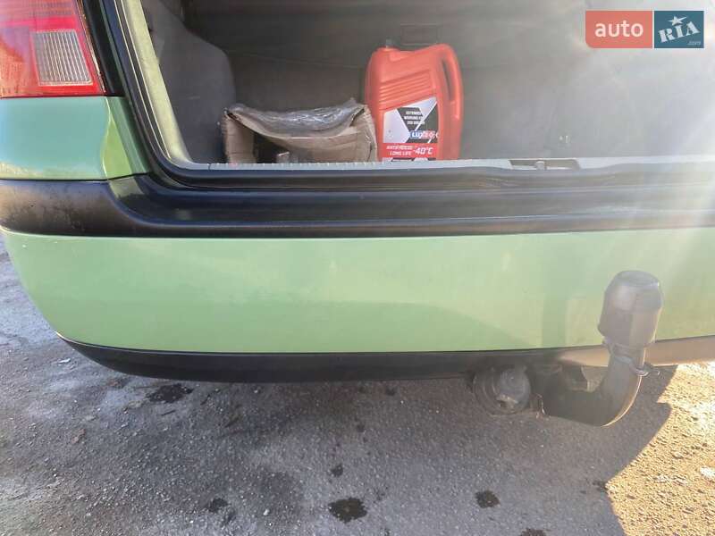 Універсал Volkswagen Golf 1999 в Городку