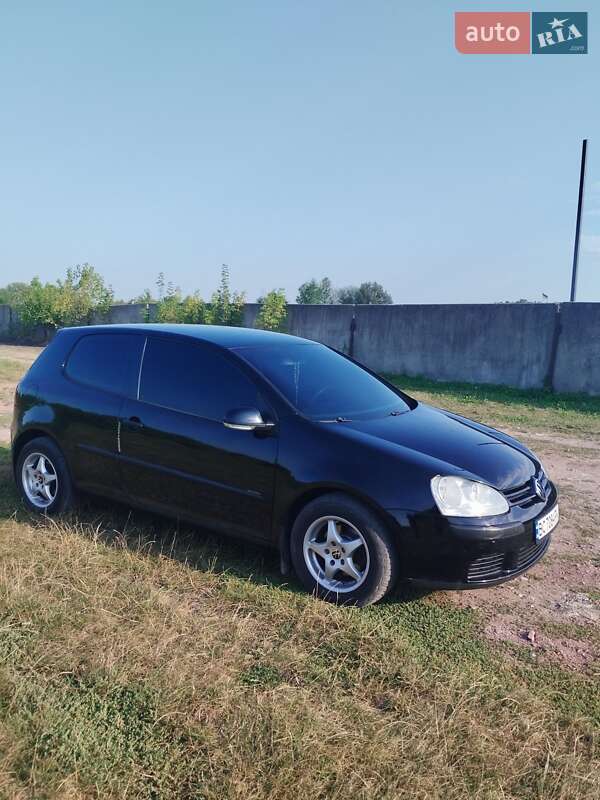 Volkswagen Golf 2004 Volkswagen Golf 2004