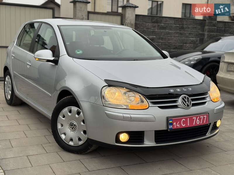 Хэтчбек Volkswagen Golf 2007 в Львове
