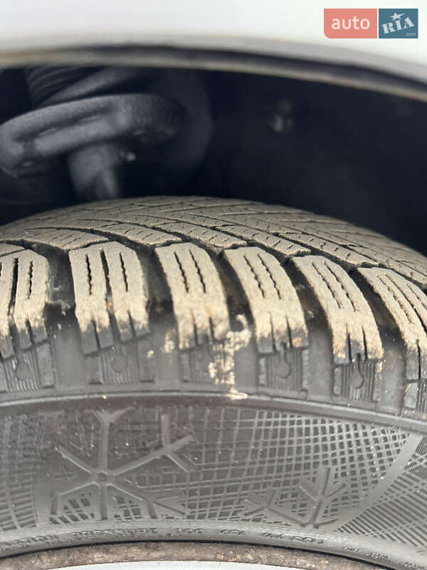 Хэтчбек Volkswagen Golf 2007 в Львове