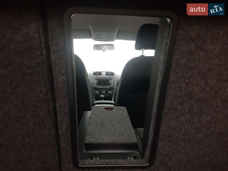 Хэтчбек Volkswagen Golf 2010 в Дрогобыче фото 94 Хэтчбек Volkswagen Golf 2010 в Дрогобыче