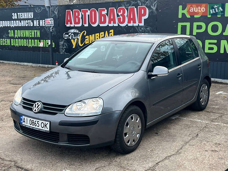 Volkswagen Golf 2004