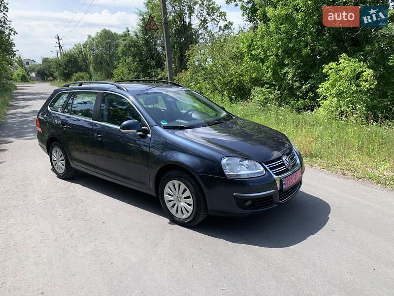 Универсал Volkswagen Golf 2009 в Ковеле