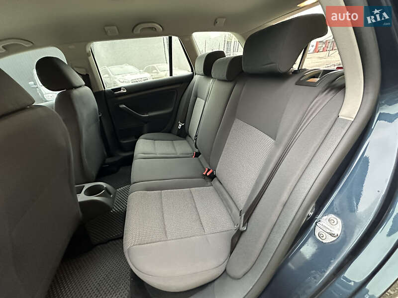 Универсал Volkswagen Golf 2007 в Нежине