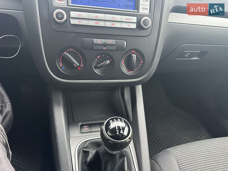 Универсал Volkswagen Golf 2007 в Нежине