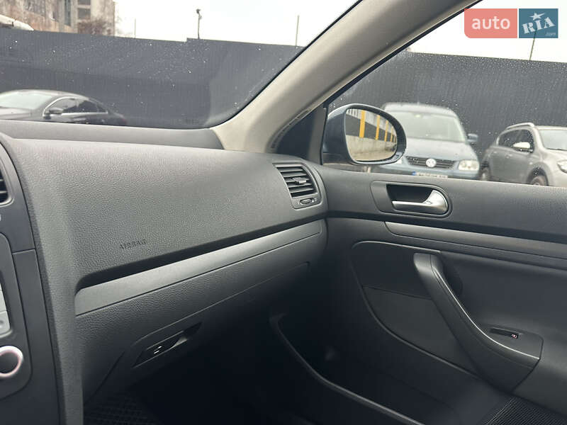 Универсал Volkswagen Golf 2007 в Нежине