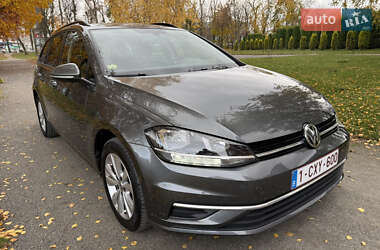 Универсал Volkswagen Golf 2018 в Хмельницком
