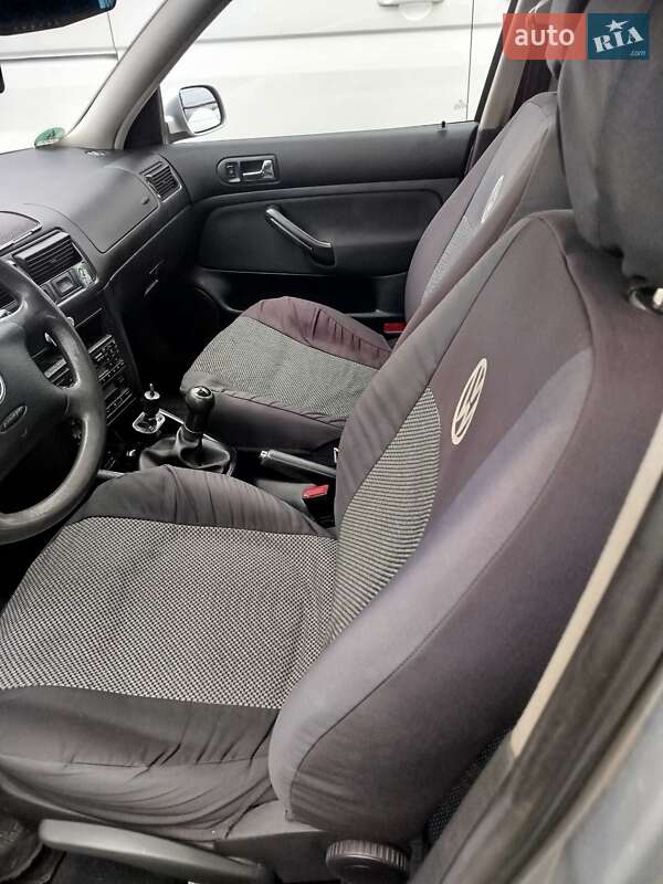 Універсал Volkswagen Golf 2002 в Львові фото 5 Універсал Volkswagen Golf 2002 в Львові